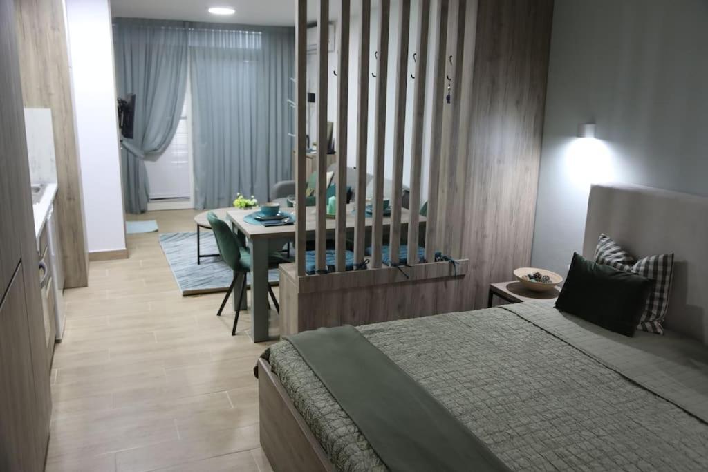 Kosta'S Home Тирана Экстерьер фото