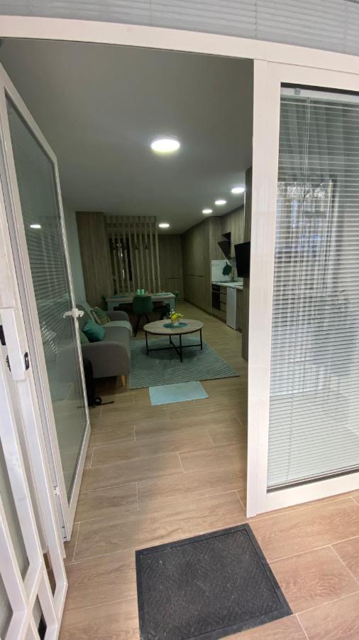 Kosta'S Home Тирана Экстерьер фото